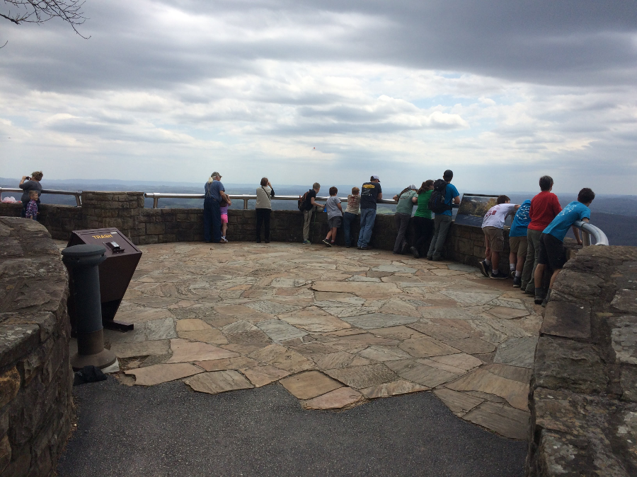 Pinnacle Gap overlook