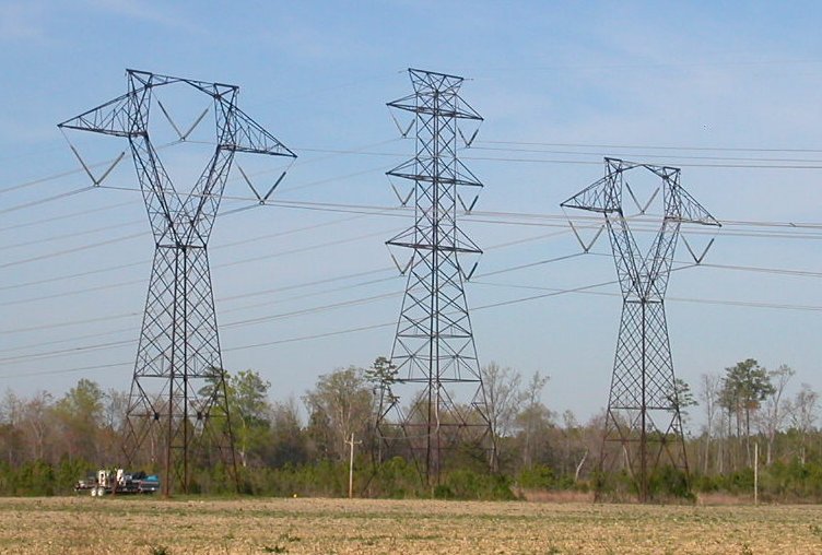 power lines headed south from Surry nuclear power plant