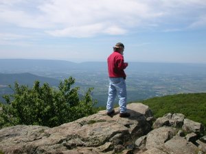 looking at Page Valley and Massanutten Mountain