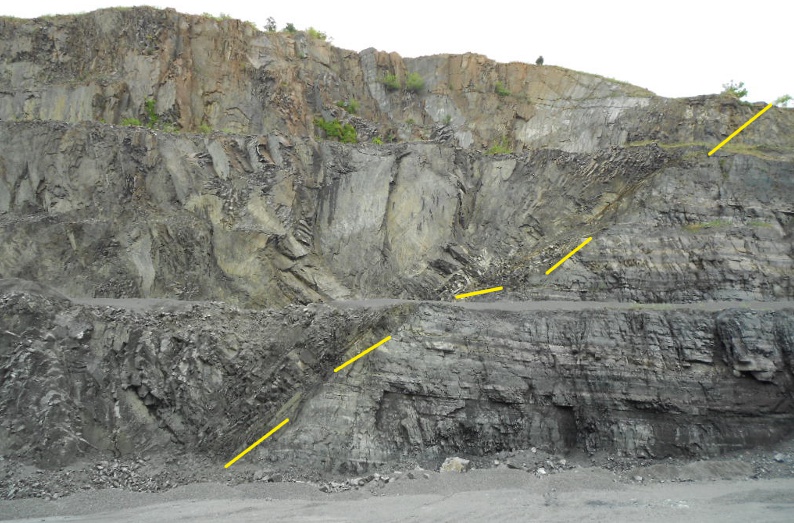 geologic fault in Triassic Basin quarry east of Manassas National Battlefield Park, on Route 29 (Fairfax County)