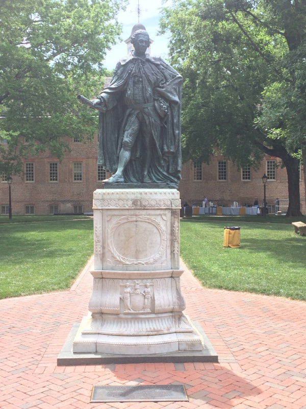 Virginia gentry funded a statue honoring Lord Botetourt