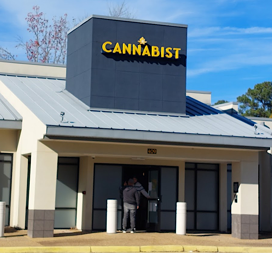 medical marijuana retail sales outlet in Williamsburg