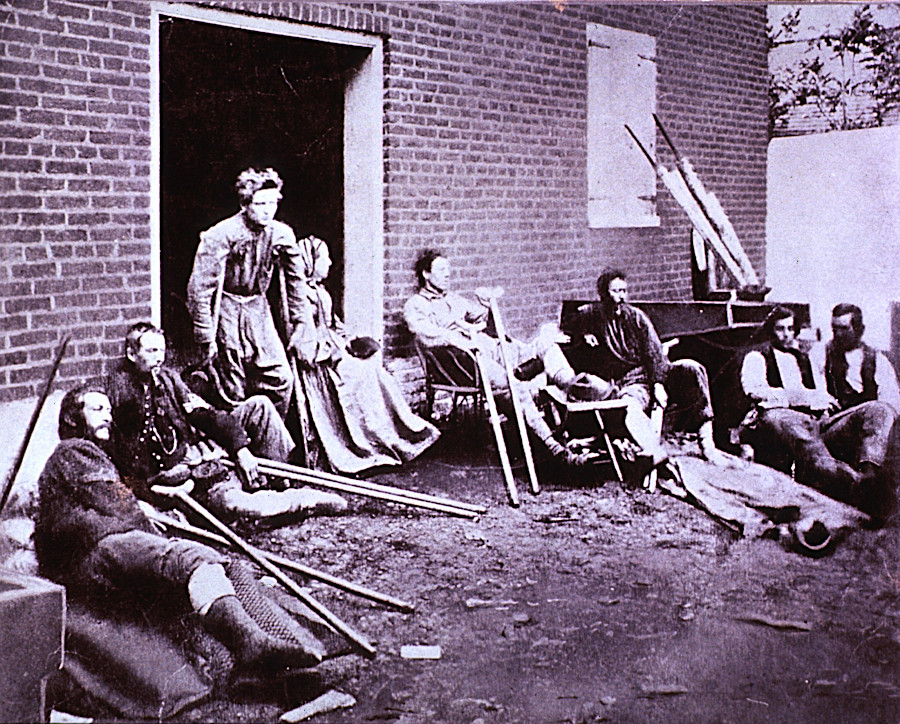 temporary hospitals were created near battlefields to provide primary care for the wounded in the Civil War