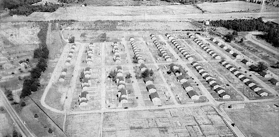 Dahlgren expanded quickly in World War II, building housing in Boomtown for the new workers