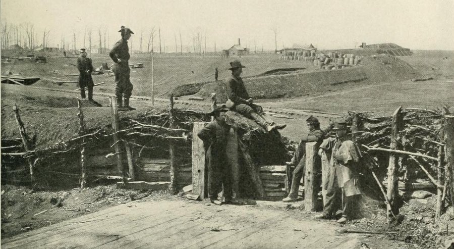 Confederates built defensive lines near Manassas and Centerville in 1861 after First Manassas, then abandoned them in March 1862 when troops moved to Richmond to counter the Peninsula Campaign