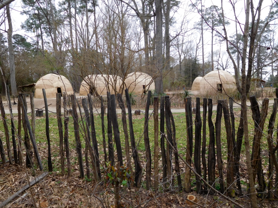 the exhibit of a Native American village at Jamestown Settlement includes a thin representation of a protective palisade