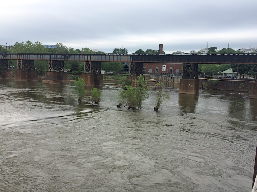 Chesapeake and Ohio Railroad viaduct in Richmond, seen from the T. Pot Bridge