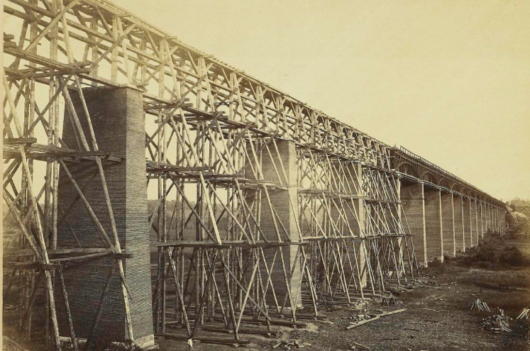 the South Side Railroad crossed the Appomattox River on the High Bridge