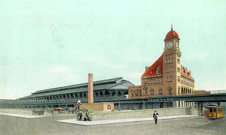 in 1901, the Seaboard Air Line and Chesapeake and Ohio Railway opened Main Street Station in Richmond