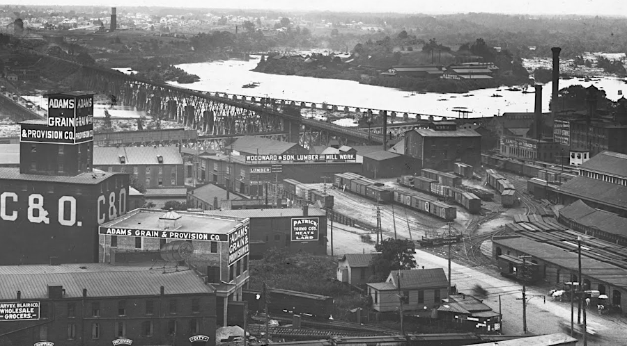 the Southern Railway station north of the James River was near the Mayo Bridge