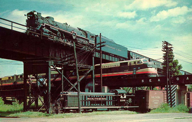 the Seaboard Air Line occupied the middle level of the Triple Crossing in Richmond