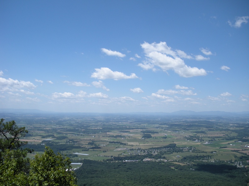 looking south into the Sheandoah Valley, from the southern peak of Massanutten Mountain