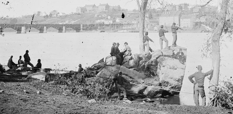Aqueduct Bridge during Civil War, with Georgetown in background
