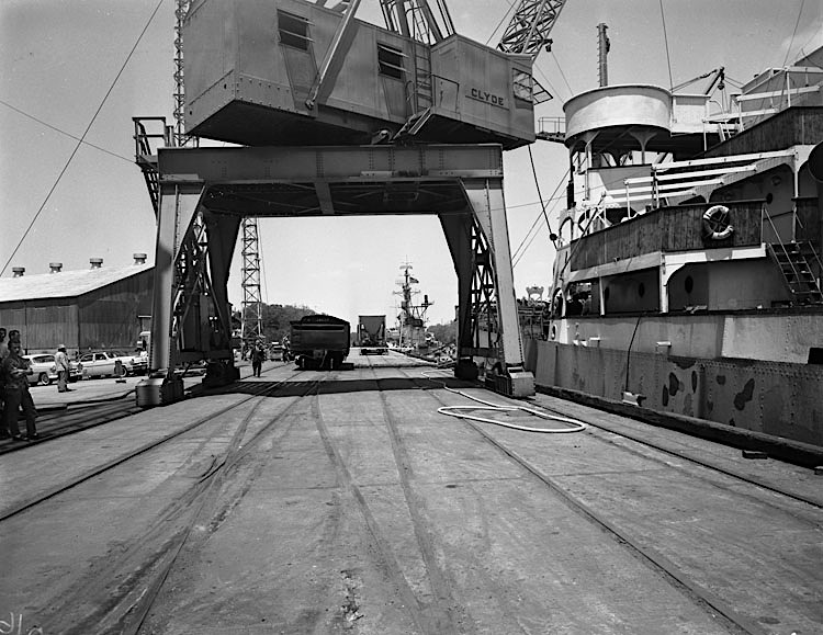 gantry crane at Deepwater Terminal before development of containerized shipping