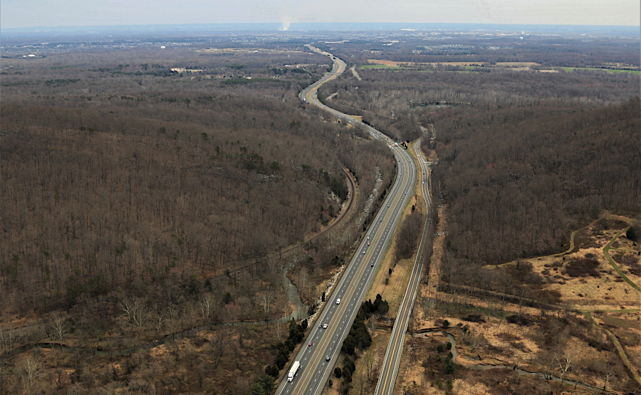 looking east into Prince William County, where I-66 passes through Thoroughfare Gap