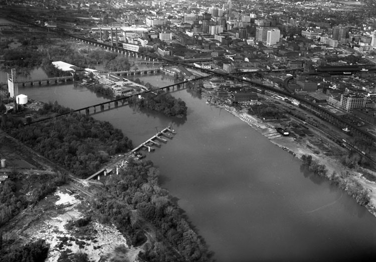I-95 bridge over James River in Richmond, under construction in 1956