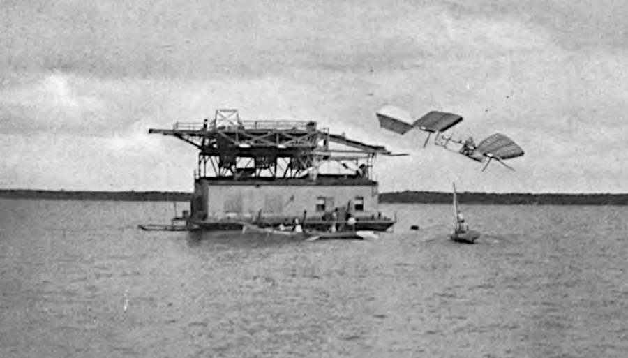 in the October 7, 1903 test, the full-sized plane with a pilot crashed right after launch