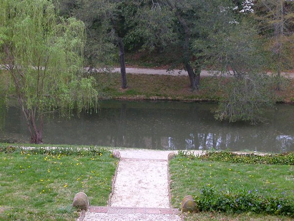 a water feature behind the reconstructed Governor's Palace in Williamsburg serves as a reminder of the proposed canal