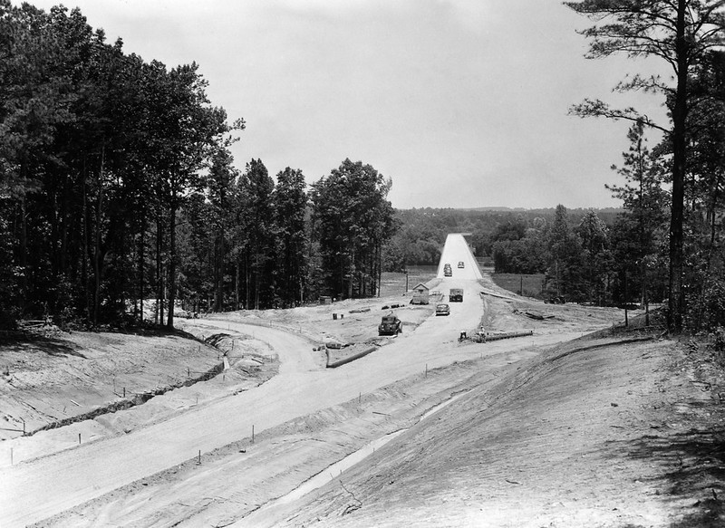 Huguenot Bridge under construction in 1950