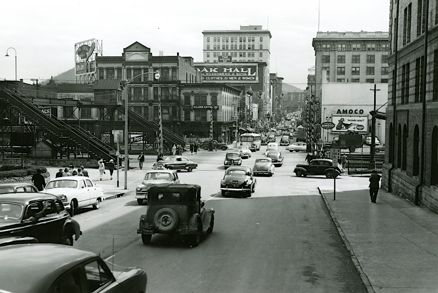 downtown Roanoke in 1951