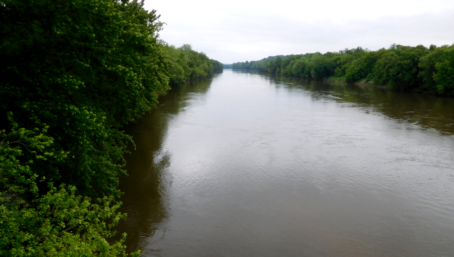 James River, looking downstream from bridge at Columbia