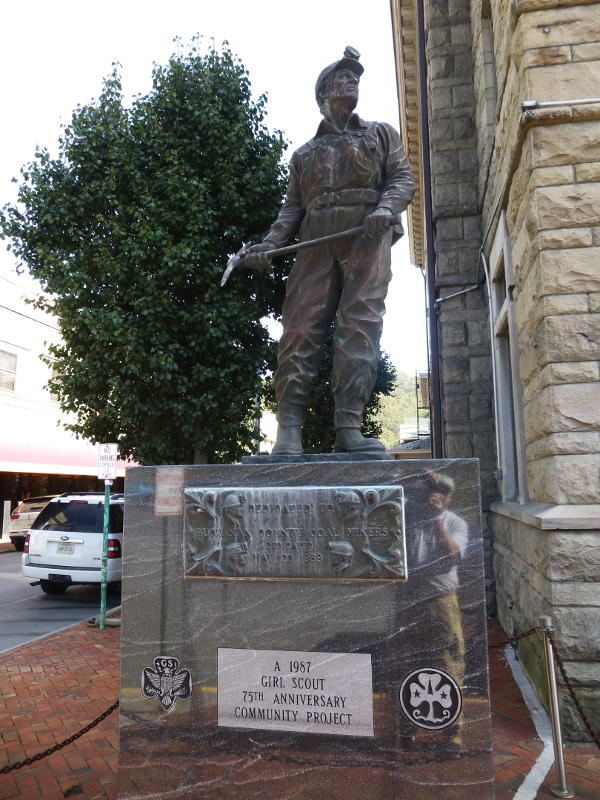 the coal-mining heritage of Buchanan County is memorialized at the courthouse in Grundy
