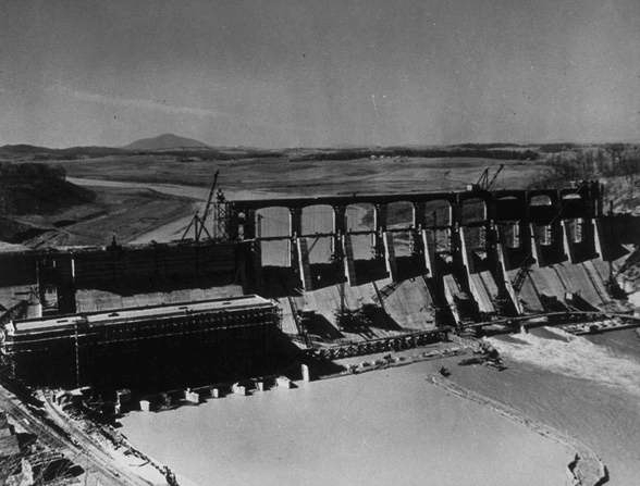 Claytor Dam under construction around 1939