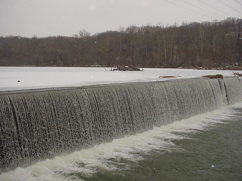 Embrey Dam in 2004