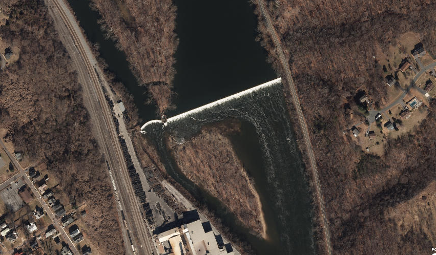 Scotts Mill Dam, upstream of Fifth Street Bridge in Lynchburg, is a 15-foot high barrier that blocks migrating fish
