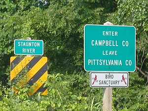 highway sign south of Altavista